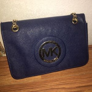 Michael Kors crossbody purse